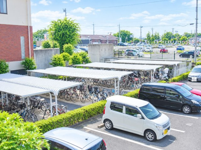コスモ東松山　の駐輪場