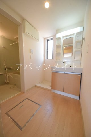 【設備】 | シャルマンⅡ | 室内洗濯機置場！