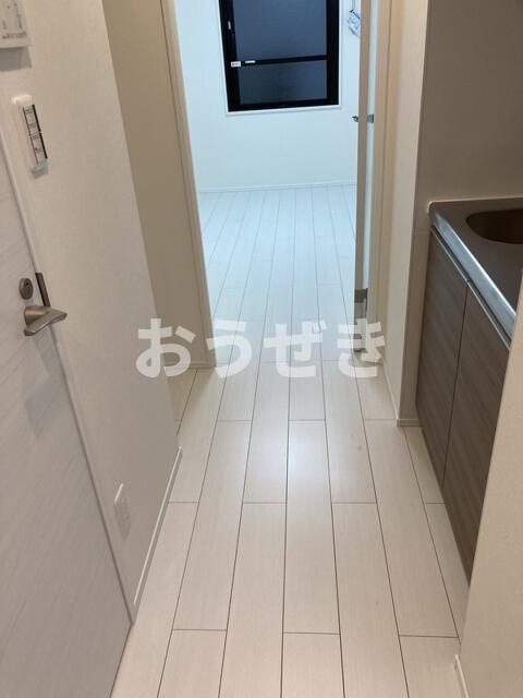 スカイテラス西日暮里の玄関