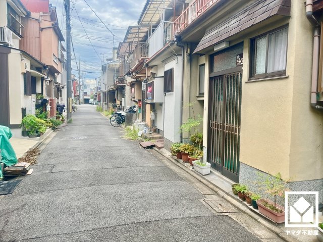 伏見区景勝町の前面道路含む現地写真
