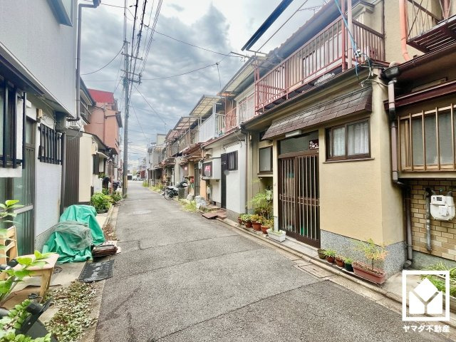 伏見区景勝町の前面道路含む現地写真