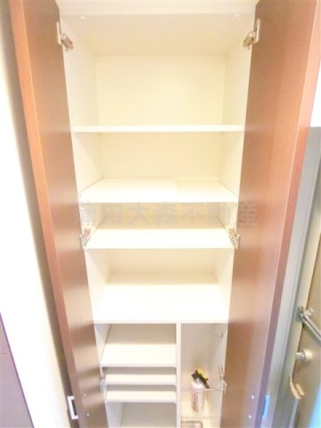 クロスレジデンス蒲田の収納|玄関収納　シューズBOX