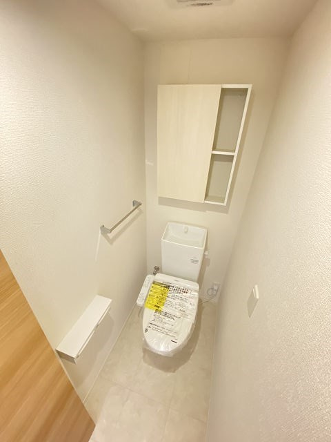 尼崎市西難波町２丁目のアパートのトイレ