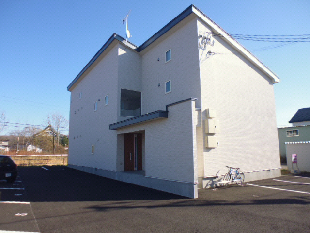 アダージオ池田の外観
