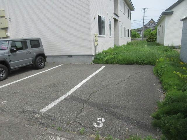 アダージオ池田の駐車場