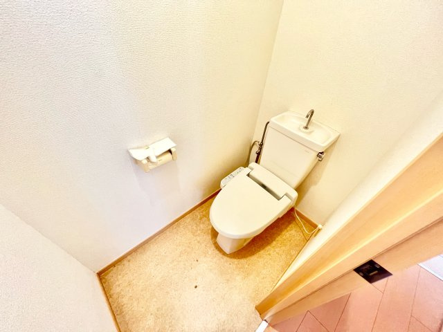 サントップタウンズ2のトイレ|※別部屋参考写真