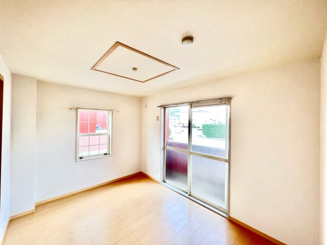 サントップタウンズ2の居間・リビング|※別部屋参考写真