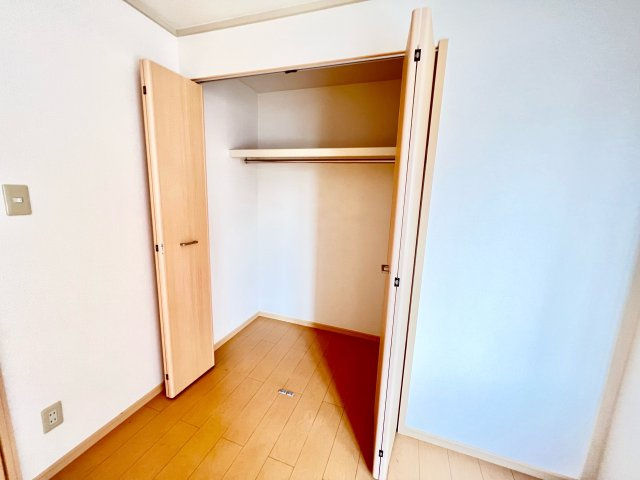 サントップタウンズ2の収納|※別部屋参考写真