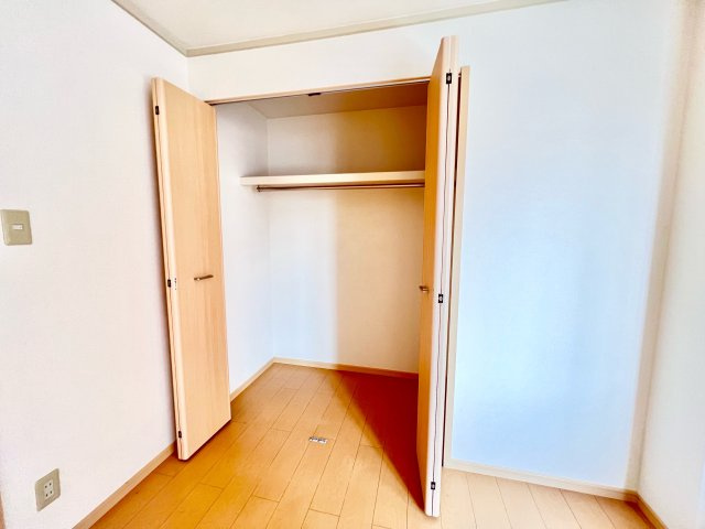 サントップタウンズ2の収納|※別部屋参考写真