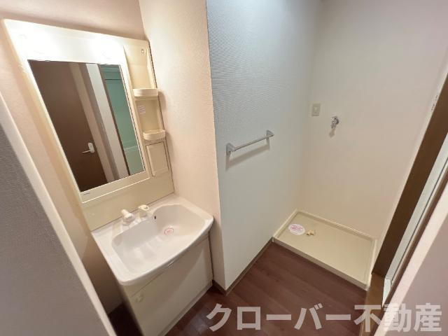 ローズグレイ・パレスの洗面所|洗髪洗面化粧台
