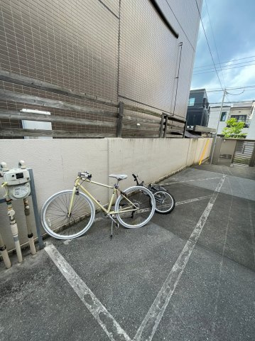 カレン世田谷　ネット無料　3方角部屋　ロフトのその他共用部分