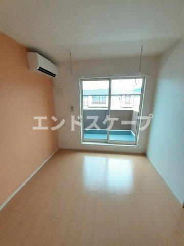 リトル　ウッズⅠの居間・リビング|高崎、前橋のお部屋探しはエンドスケープまで！お客様の理想お聞かせ下さい♪