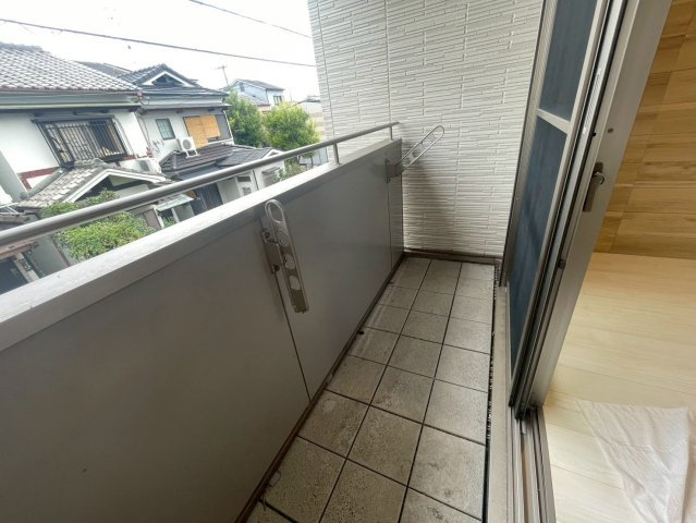 シャーメゾン安満西の町のバルコニー