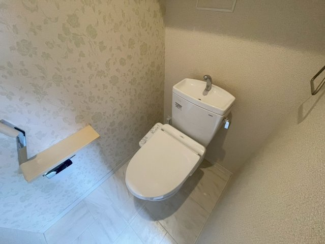 シャーメゾン安満西の町のトイレ