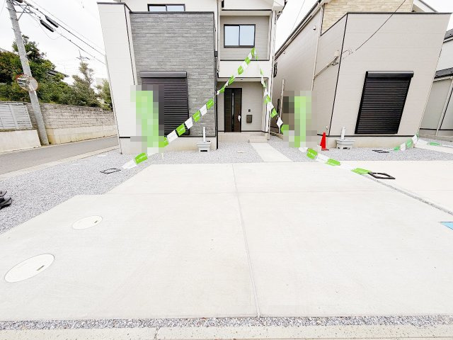 久喜市野久喜4期　1号棟の駐車場|駐車スペース２台あり！
