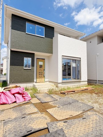 幸手市北2期の外観|8/10撮影　前回から４か月以上が経過しました！
