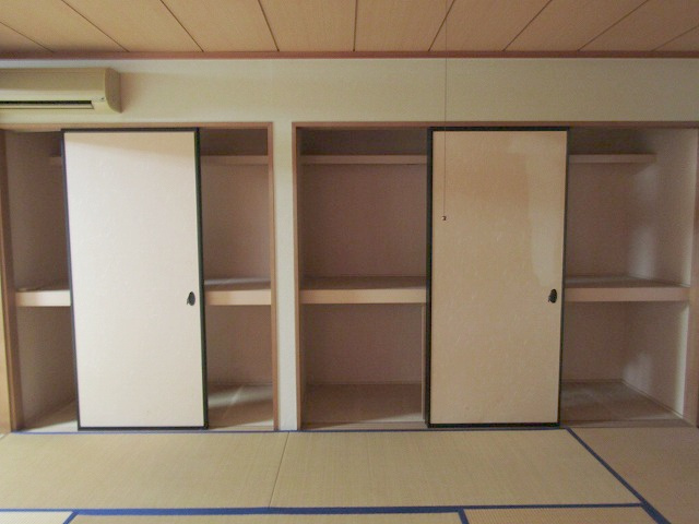 古河市茶屋新田の収納|ゆとりの押入収納！お布団や季節物もしっかり収まる！