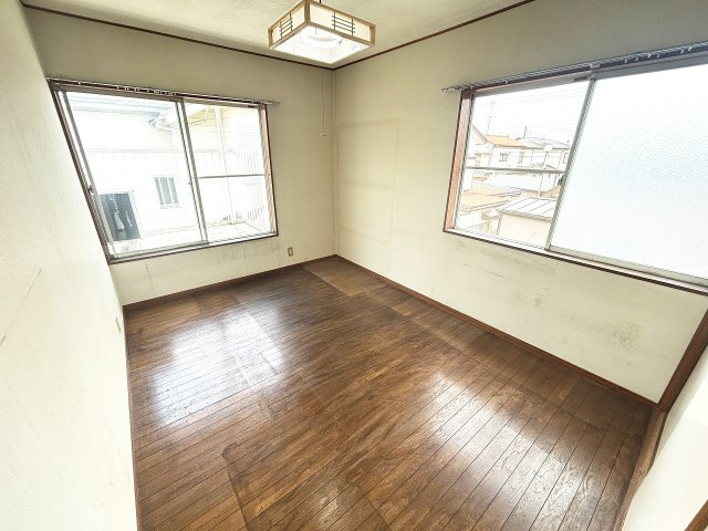 杉戸町大字木野川の洋室|2階6帖の洋室！使い勝手いろいろ！