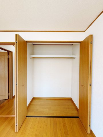 幸手市緑台1丁目の収納|収納たっぷり、衣替え不要！