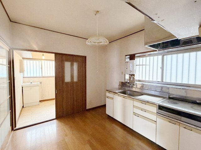 春日部市緑町1丁目のキッチン|家事動線が使いやすい！