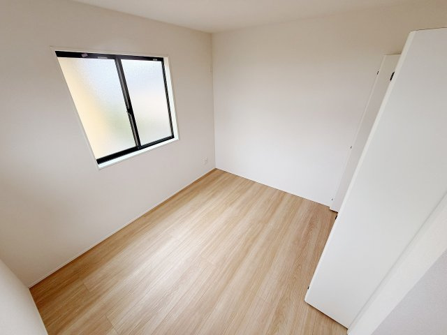 幸手市中12期　5丁目　全1棟の洋室|2階洋室5.75帖のお部屋です！