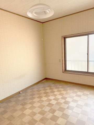 久喜市栗原4丁目の洋室|おしゃれな床模様！