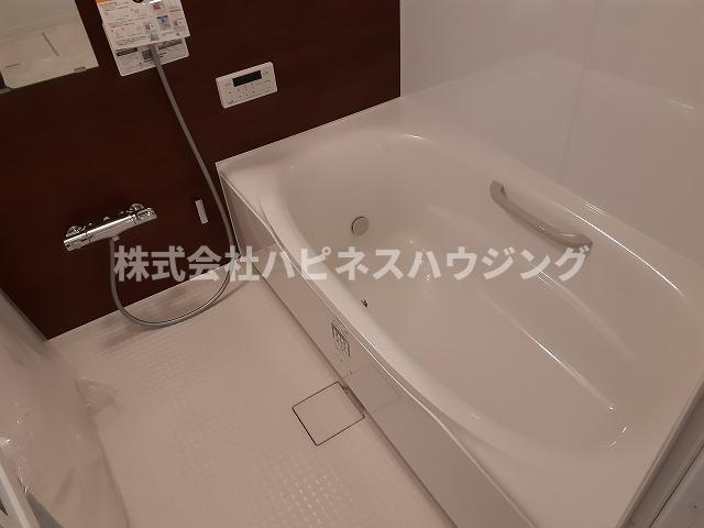 アンレーヴメゾンＡの浴室