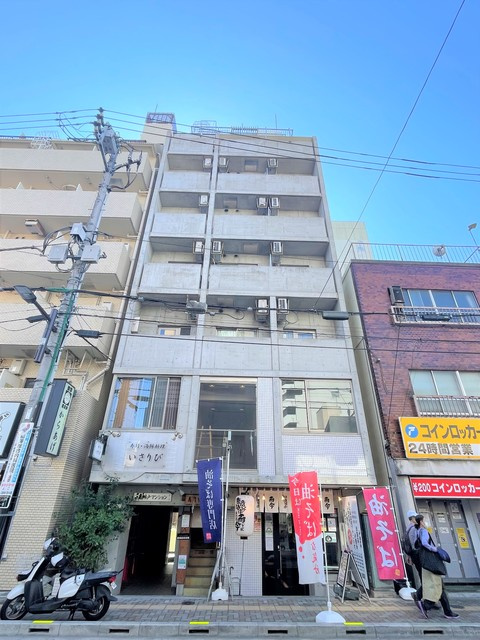 花川戸マンションの外観