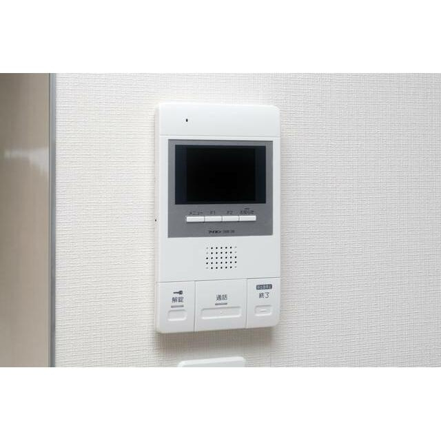 テルマエドムス根岸のセキュリティ|モニター付きインターフォン