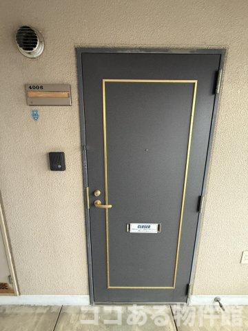 アートプラザ神戸西の玄関
