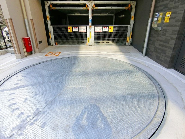 【駐車場】アーバネックス江坂広芝