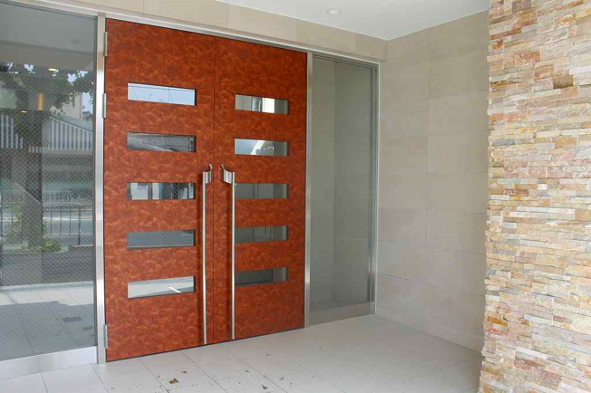 【エントランス】エールグラン吹田片山町