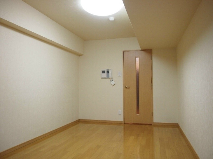 【居間・リビング】ルーブル小石川弐番館 