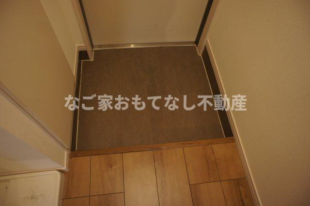 【玄関】 | belle ville Hiranaka | ※写真は別号室