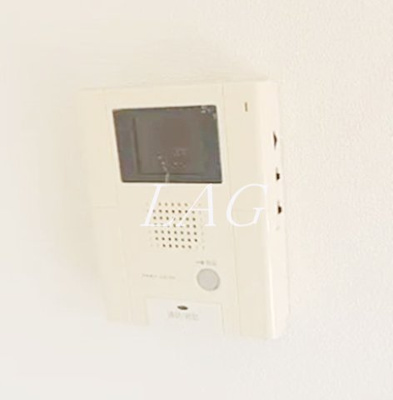 【セキュリティ】 | アメージングエステート | モニター付きインターフォンです。