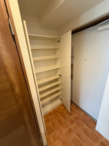 エールグラン吹田片山町の収納