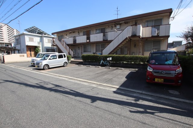 【駐車場】 | グリーンハイツ