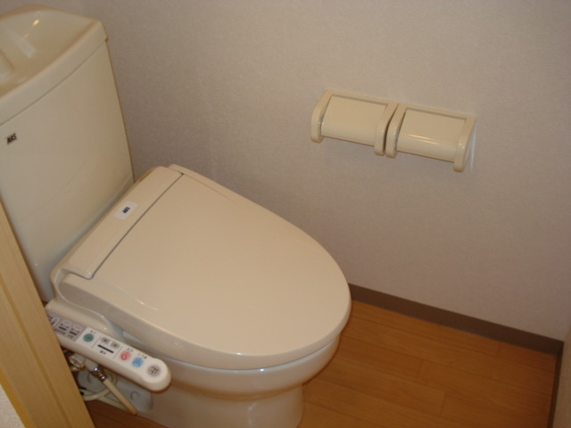 フロイデＡのトイレ|シャワー付トイレ