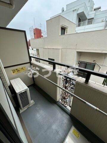 ジョイフル根岸のバルコニー