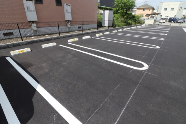 ディアコート 宮下の駐車場|駐車場