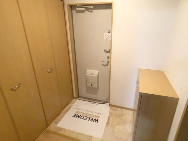 エスポワール渡利 Ｃの玄関|玄関
