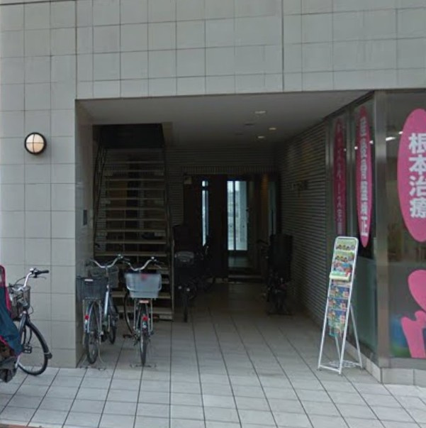 ムーンシャイニー壱番館のエントランス