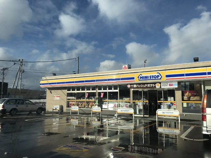 ラフィネ Ａ|コンビニ