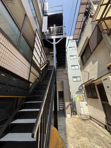 千鳥マンションの外観