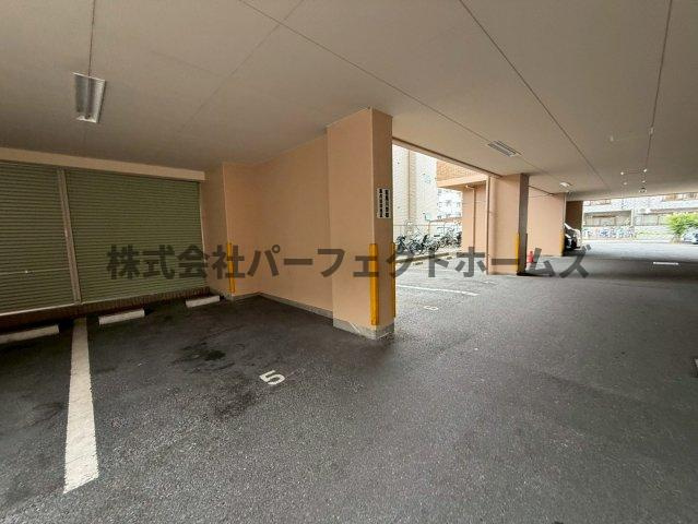 ブランカベルヴィルの駐車場|駐車場です