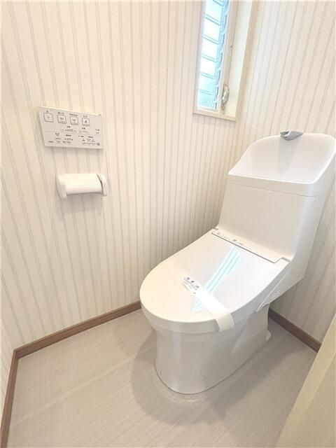 相模原市中央区陽光台５丁目の一戸建てのトイレ