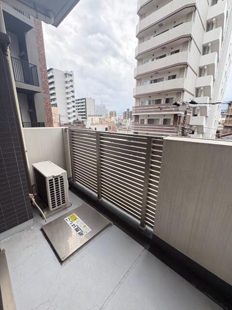 カーサヴェント南千住のバルコニー