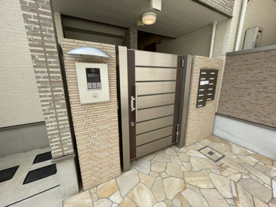 【エントランス】 | クラウド昭和町