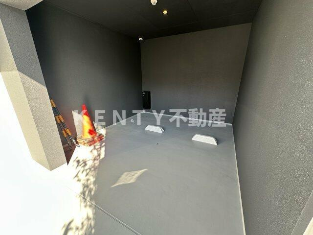【駐車場】 | ＧＲＡＮ　ＰＡＳＥＯ蒲田ＷＥＳＴ | 車をお持ちの方に嬉しい駐車場付きの物件です