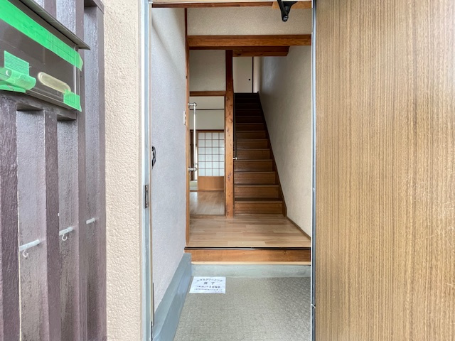 谷川邸の玄関